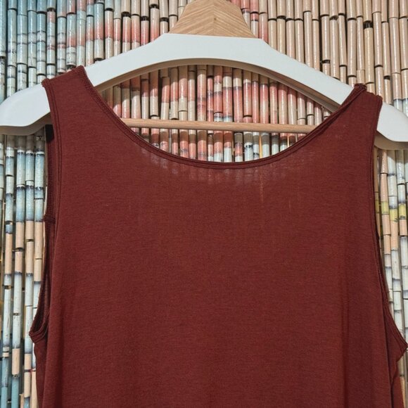 PERUVIAN CONNECTION Seabreeze Asymmetric Hem Pima & Modal Tank, Burnt Sienna, L - Picture 4 of 16